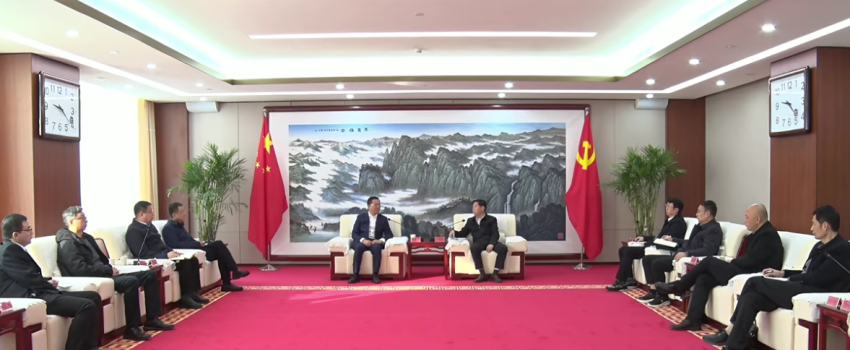 侯景濱赴南陽調(diào)研重點(diǎn)項(xiàng)目并到樂凱華光宣講黨的二十屆四中全會(huì)精神